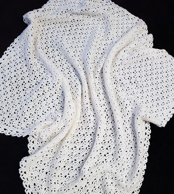 Easy Lace Crochet Baby Blanket Pattern – Written Row by Row + Chart