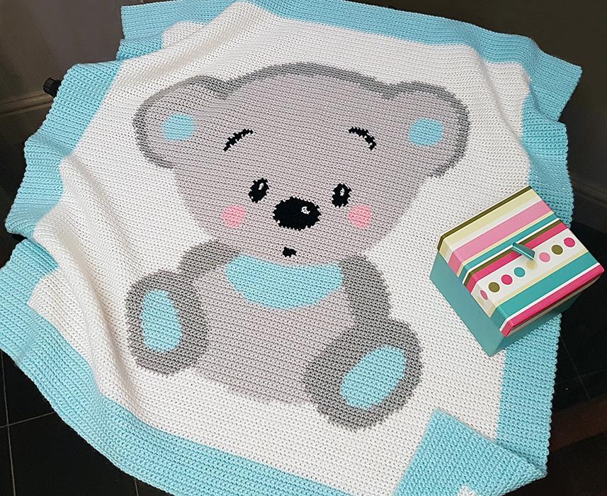 Cuddles Bear Crochet Baby Blanket Pattern – Written Row by Row + Chart