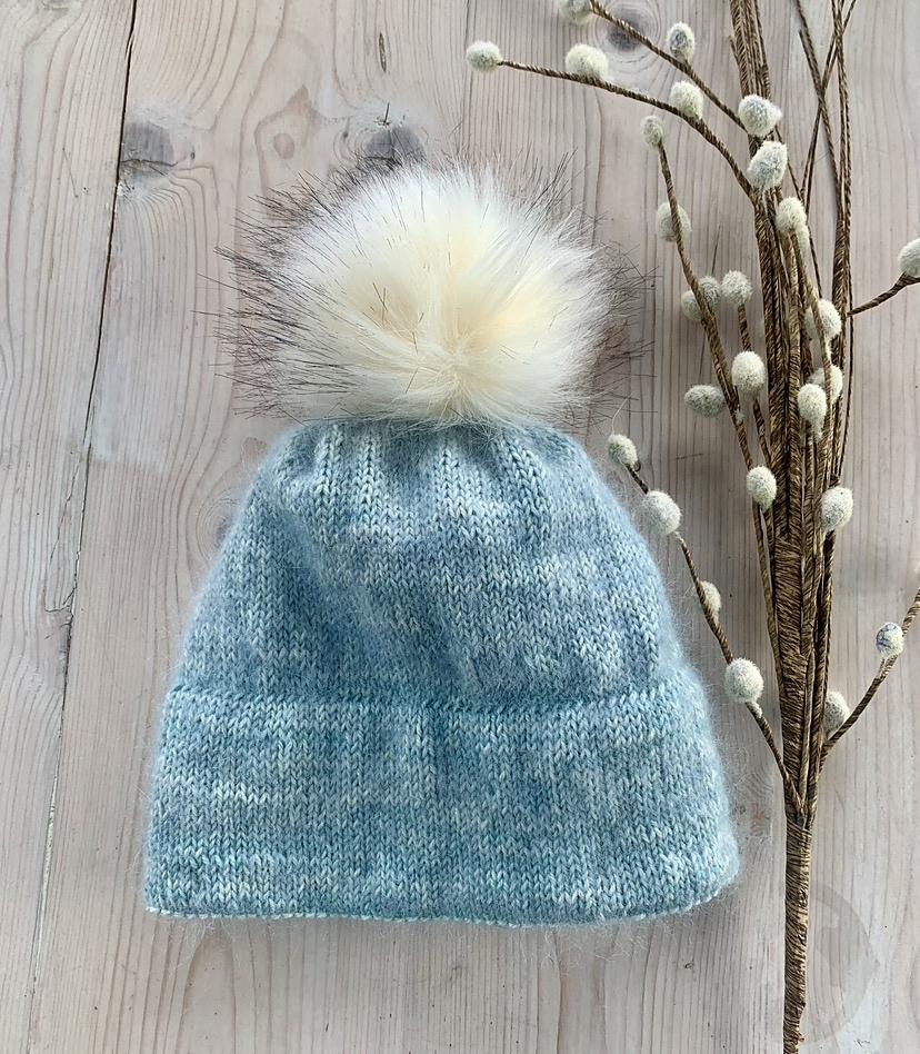 Cloudfluff Hat