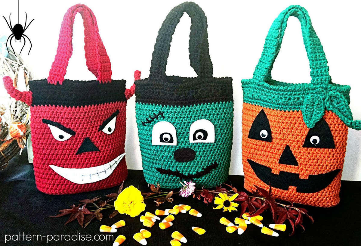 Halloween Candy Bags  12-047