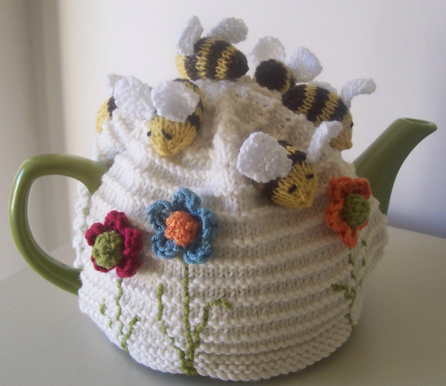 Busy Bees Tea Cosy